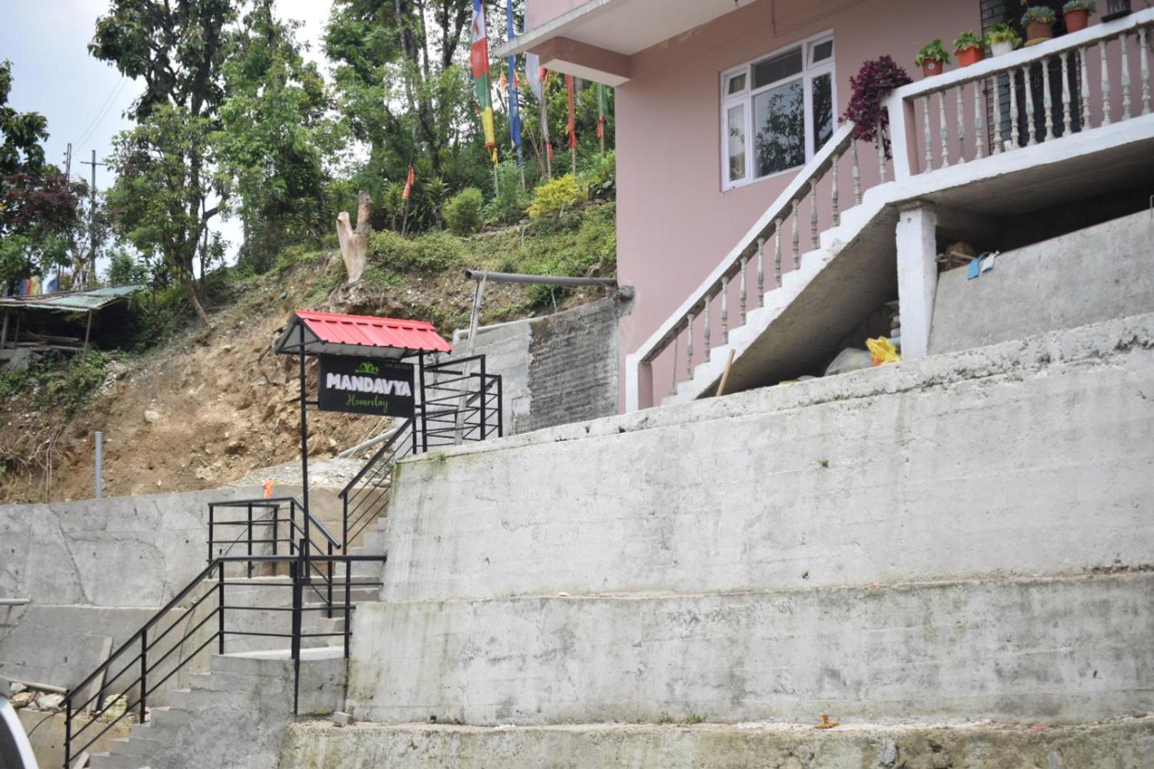 Mandavya Homestay Pelling Room photo